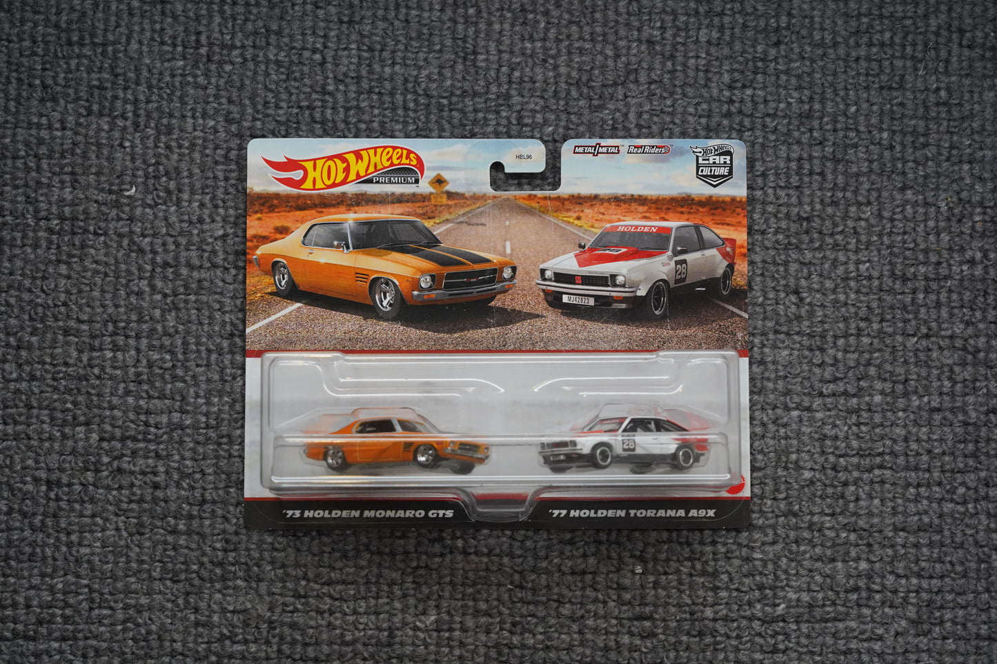 Hot Wheels Premium '73 Holden Monaro GTS / '77 Holden Torana A9X