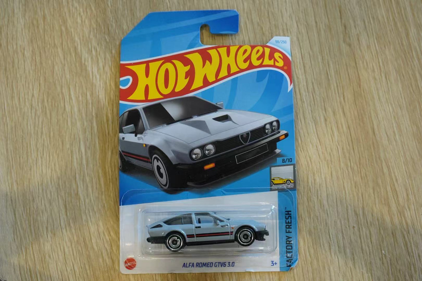 Hot Wheels Toy Car Collections-ALFA ROMEO GTV6 3.0 98/250